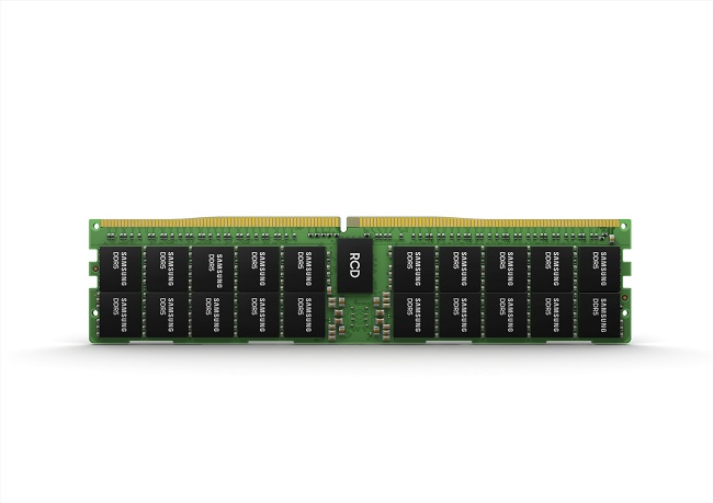 This photo provided by Samsung Electronics Co. on March 25, 2021, shows the company's 512-gigabyte (GB) Double Data Rate 5 (DDR5) memory module using High-K Metal Gate technology.