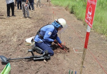 South Korea to Help Clear Landmines in Cambodia