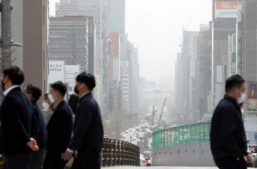 S. Korea Suffocated by Worst Yellow Dust Storm in a Decade