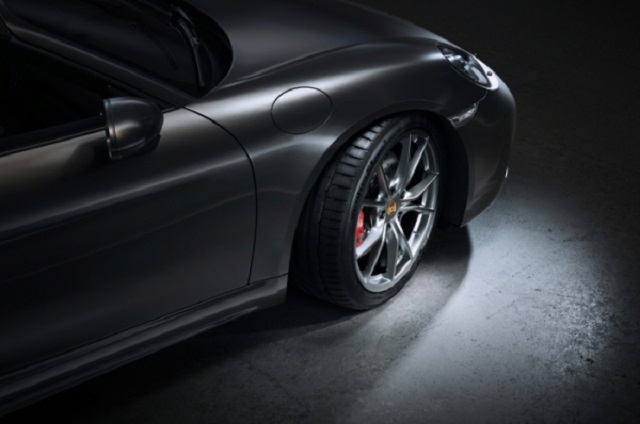 Hankook Tire Supplies Tires for Porsche Sports Car