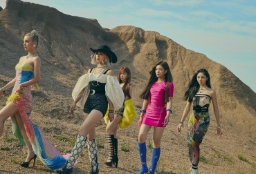 ITZY Debuts at No. 11 on Billboard Main Albums Chart with ‘Crazy In Love’