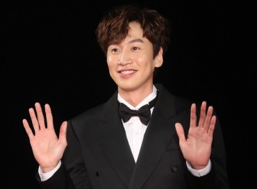 Lee Kwang-soo to Step Away from ‘Running Man’ After 11 Years