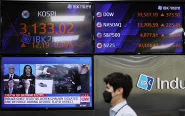 Foreign Investors Swoop Up S. Korean Stocks in April