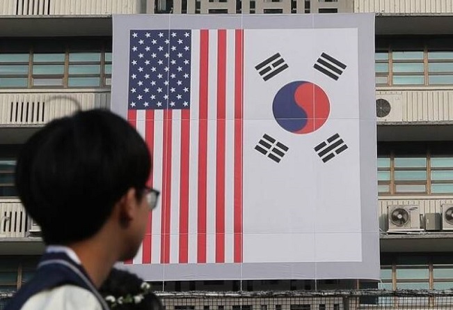 8 in 10 S. Koreans Think U.S. is More Important than China in Terms of National Economy and Security