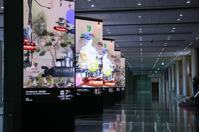 Media artist Lee Lee-nam's artworks are on display at the COEX Convention & Exhibition Center in Seoul on Oct. 7, 2020, in this photo provided by the Korean National Commission for UNESCO.