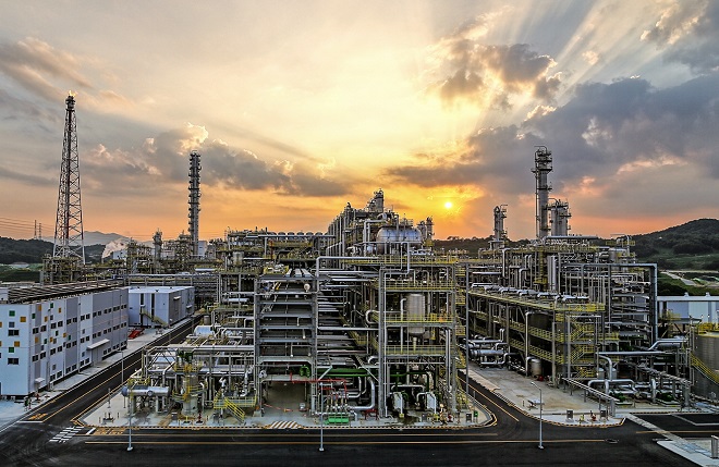 This photo provided by S-Oil Corp. on April 29, 2021, shows its petrochemical plant