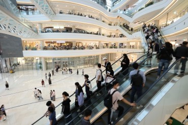 Retail Sales Up 13.7 pct in April amid Extended Pandemic