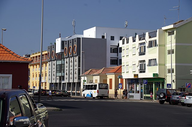 Avenue Cabral in Cape Verde.  (image: public domain)