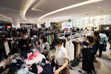 Consumption Inequality Worsens in S. Korea amid COVID-19 Pandemic