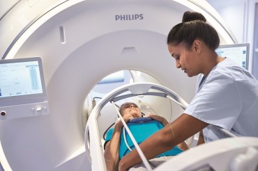 Philips and Elekta Deepen Strategic Partnership in Precise and Individualized Oncology Care