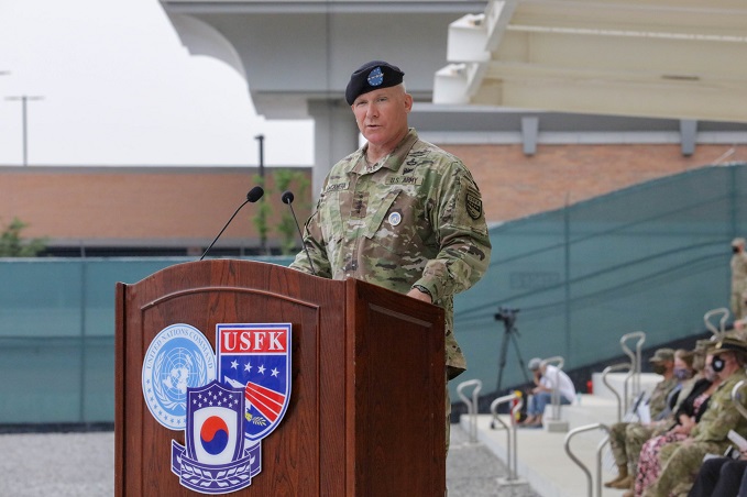 Gen. LaCamera Takes Office as New U.S. Forces Korea Chief