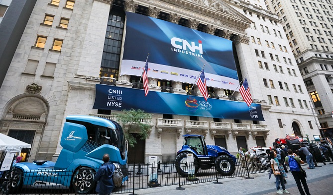 CNH Industrial Announces Publication of Combined Financial Figures for Both Off-Highway and On-Highwaybusinesses