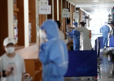 Non-Seoul Areas to be Placed Under 2nd Highest Virus Curbs Starting Tuesday