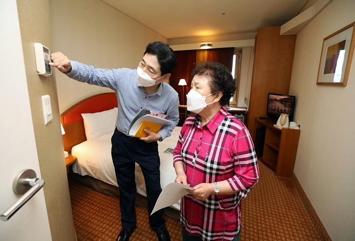 Seoul’s Gangnam District to Offer Hotel Rooms to Low-income Seniors During Extreme Heat Warnings