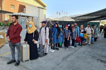 Justice Ministry to Grant Long-term Visas to Afghan Evacuees