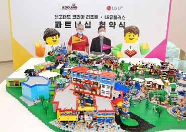 Miniature Legoland Theme Park Model Built with 70,000 Lego Bricks