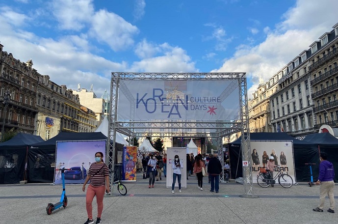 Brussels Becomes Stage for K-pop Fan Festival