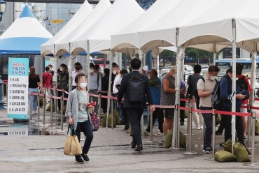 New Cases Fall Back Under 1,900 as Infections Resurge in Wider Seoul