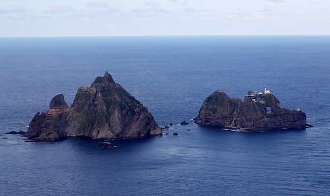 This file photo taken on Sept. 9, 2021, shows the country's easternmost islets of Dokdo. (Yonhap)