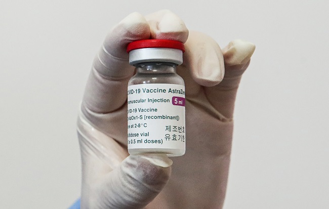 S. Korea Ships 290,000 More Doses of AstraZeneca Vaccine to Vietnam