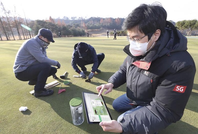 KT Develops ‘Smart Green’ Service that Uses IoT Sensors to Manage Grass at Golf Courses