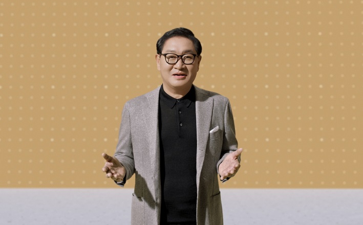 This photo provided by Samsung Electronics Co. shows Han Jong-hee, vice chairman and CEO of the newly created SET division, speaking during the online "Unbox & Discover" event held on March 3, 2021.