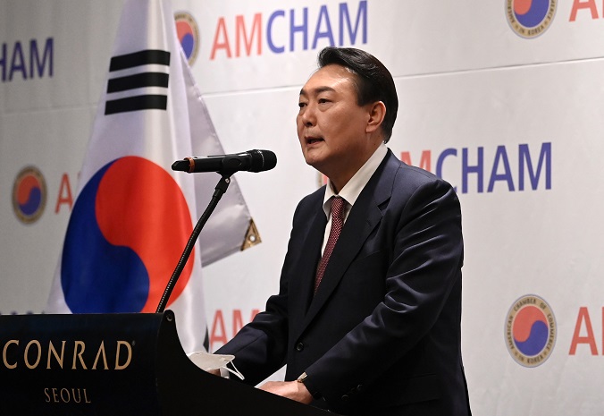 Most S. Koreans Do Not Like China, Yoon Says