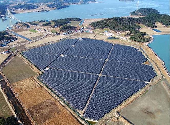 S. Korea’s Largest Solar Farm Begins Operations
