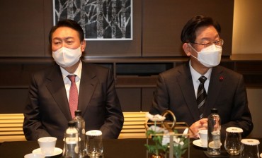 Lee, Yoon Offer Diverging Views on Dealing with N. Korea