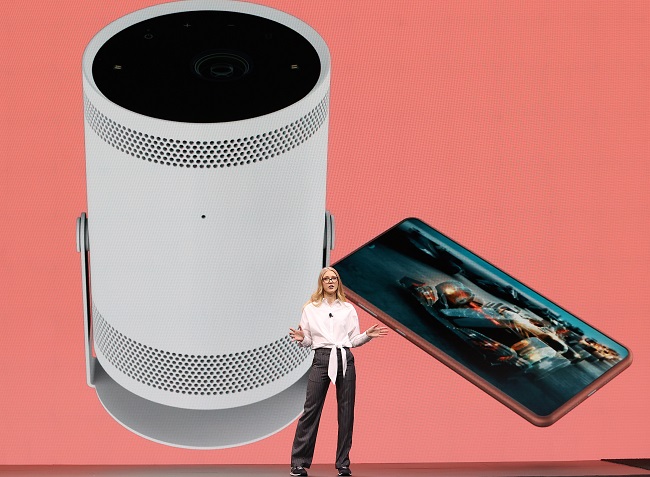Samsung’s New Portable Projector Ready for Smooth Launch with Preorders Sold Out