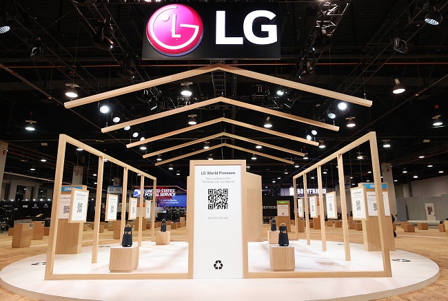 This photo shows the LG Electronics booth allowing augmented and virtual reality experiences at the upcoming Consumer Electronics Show (CES) 2022 in Las Vegas on Jan. 4, 2022.