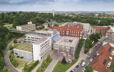 Philips and University Hospital Brandenburg an der Havel Sign 10-year Partnership to Advance Patient Care