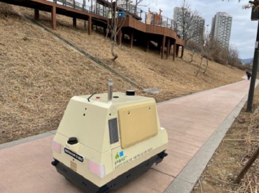 Self-driving Robots to Patrol Parks in Seoul