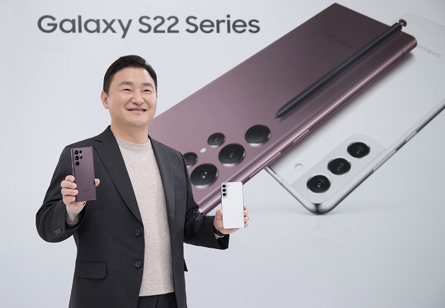 Roh Tae-moon, president and head of Samsung Electronics Co.'s MX (Mobile eXperience) division, presents the latest Galaxy S22 smartphones during the online Unpacked event, in this photo provided by Samsung on Feb. 10, 2022.
