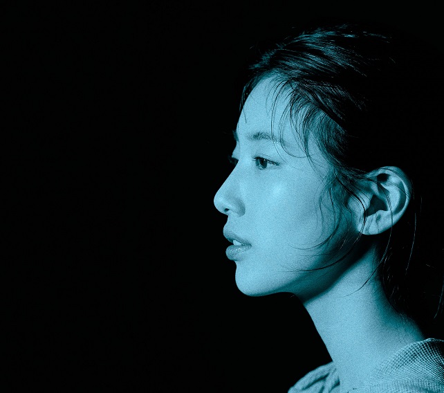 Suzy Returns to Singing After 4 yrs with New Single