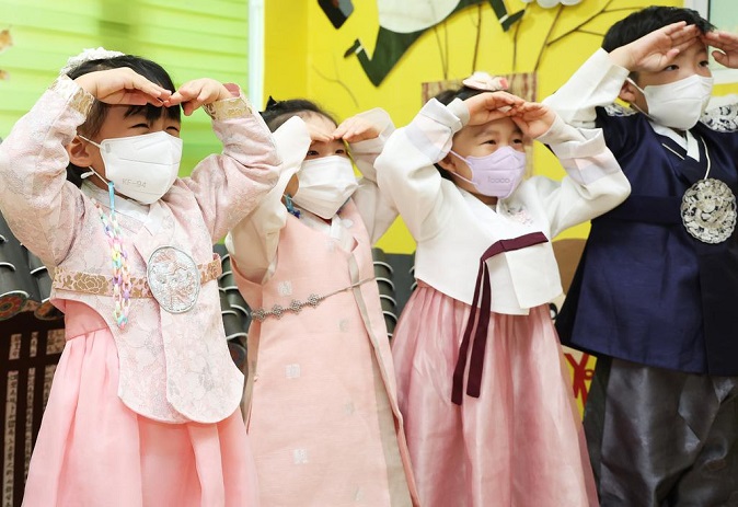S. Korea Says Hanbok is Indisputably Part of its Culture, Urges China’s Respect