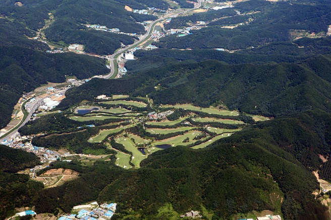 Number of S. Korean Golf Course Users Topped 50 mln Last Year