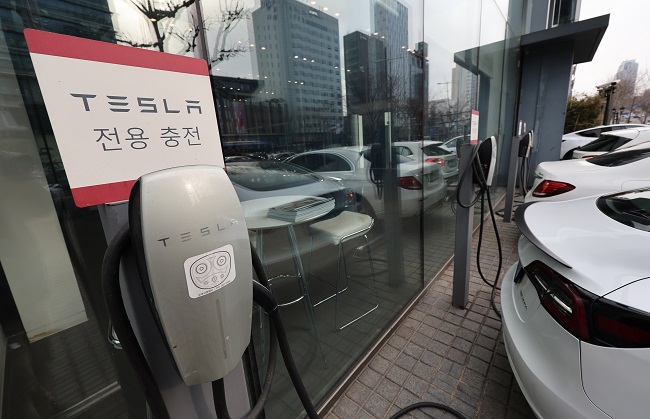Tesla Korea's showroom in Cheongdam, southern Seoul. (Yonhap)