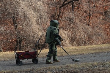 S. Korea to Develop Laser Devise for Bomb Disposal