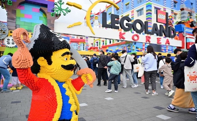 SK hynix Rents Out Legoland for Employees and Their Families