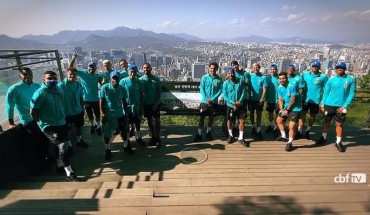 Brazilian Football Team Hits S. Korean Tourist Spots