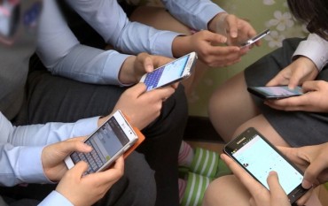 Teenagers Spend as Much Time on Internet as Sleeping: Report