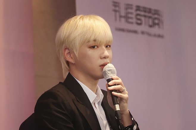 Singer Kang Daniel speaks during a press conference to promote "The Story," his first full-length album, at a Seoul hotel on May 24, 2022. (Yonhap)