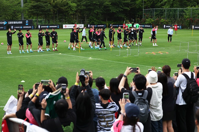 Fans Rejoice as Nat’l Football Team Kicks Off Camp with Open Training