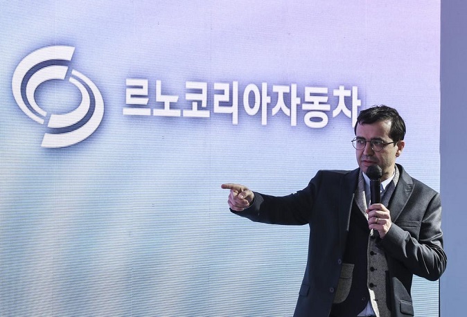 Stephane Deblaise, head of Renault Korea Motors (RKM), the South Korean unit of Renault S.A., speaks during a ceremony to rename Renault Samsung Motors Corp. to RKM at its plant in the southeastern city of Busan on March 16, 2022. (Yonhap)