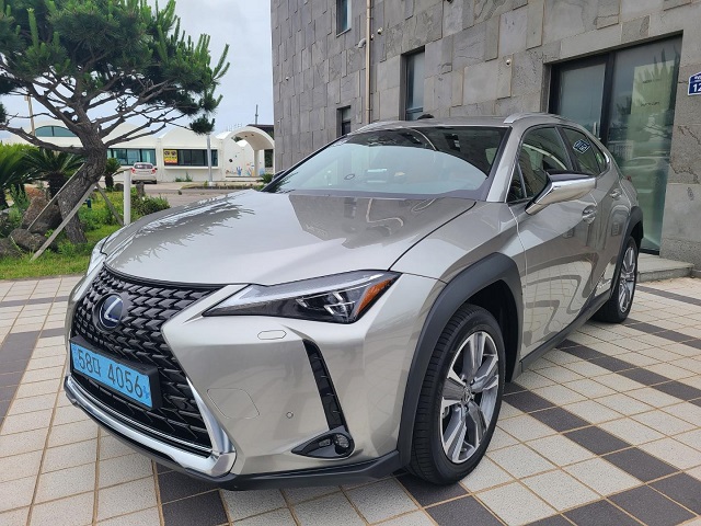 This photo taken June 20, 2022, shows the Lexus UX300e all-electric SUV displayed for a media event on Jeju Island. (Yonhap)