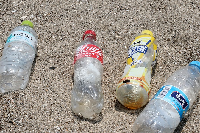 Plastic Waste from China and Japan Washes Up on Pohang Beaches