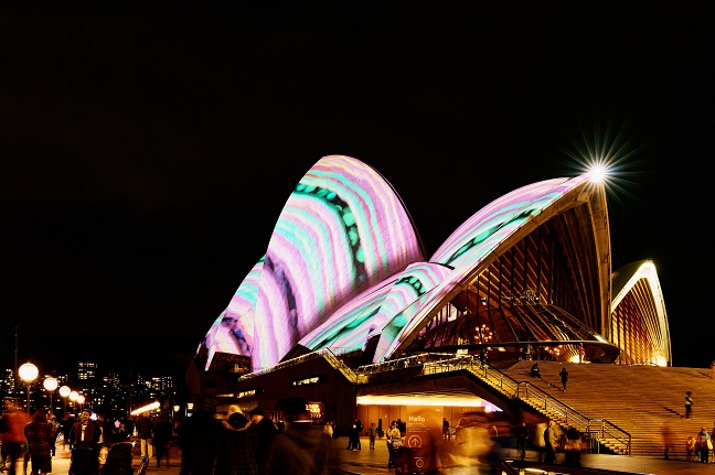 Vivid Sydney 2022 - The Lighting of the Sails' Yarrkalpa
