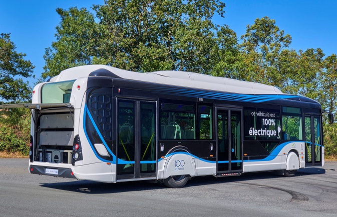 Iveco Group Chooses HTWO Fuel Cell Systems for the Next Generation of Hydrogen Buses in Europe