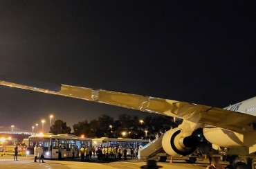 Korean Air Plane Makes Emergency Landing in Azerbaijan After Engine Defect